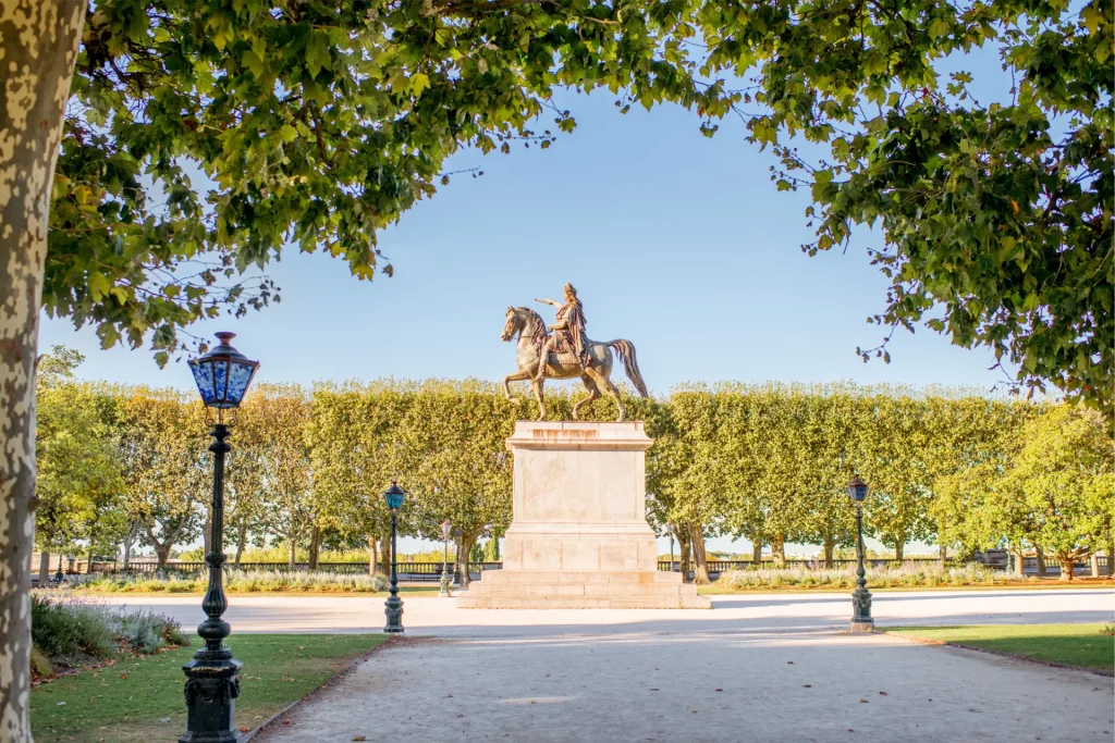 photo statue du parc Montpellier