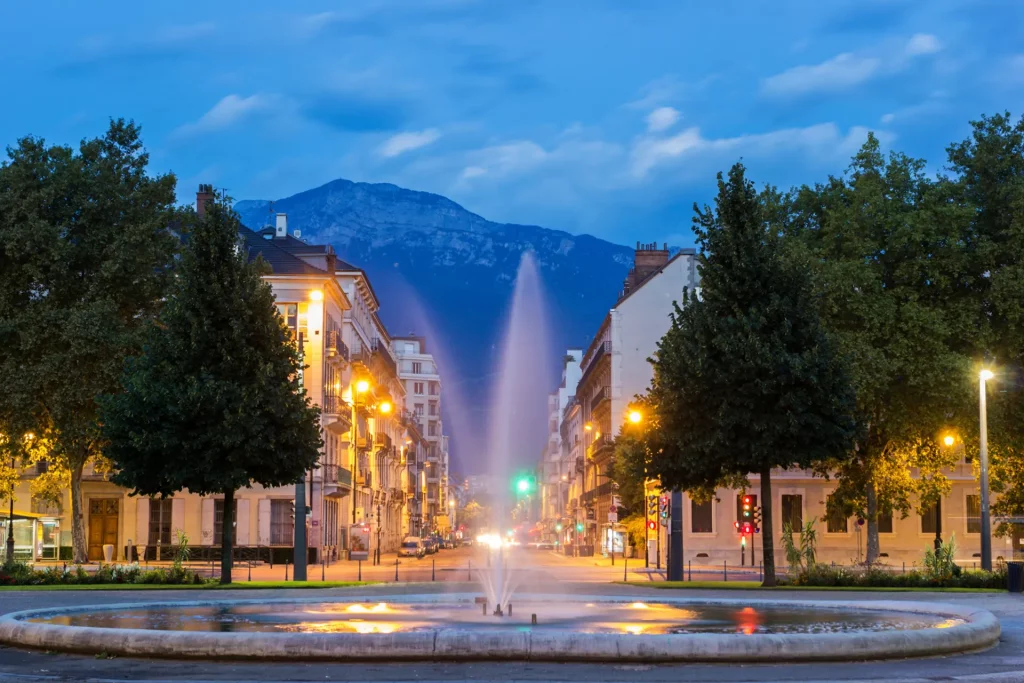 photo d'une fontaine à Grenoble