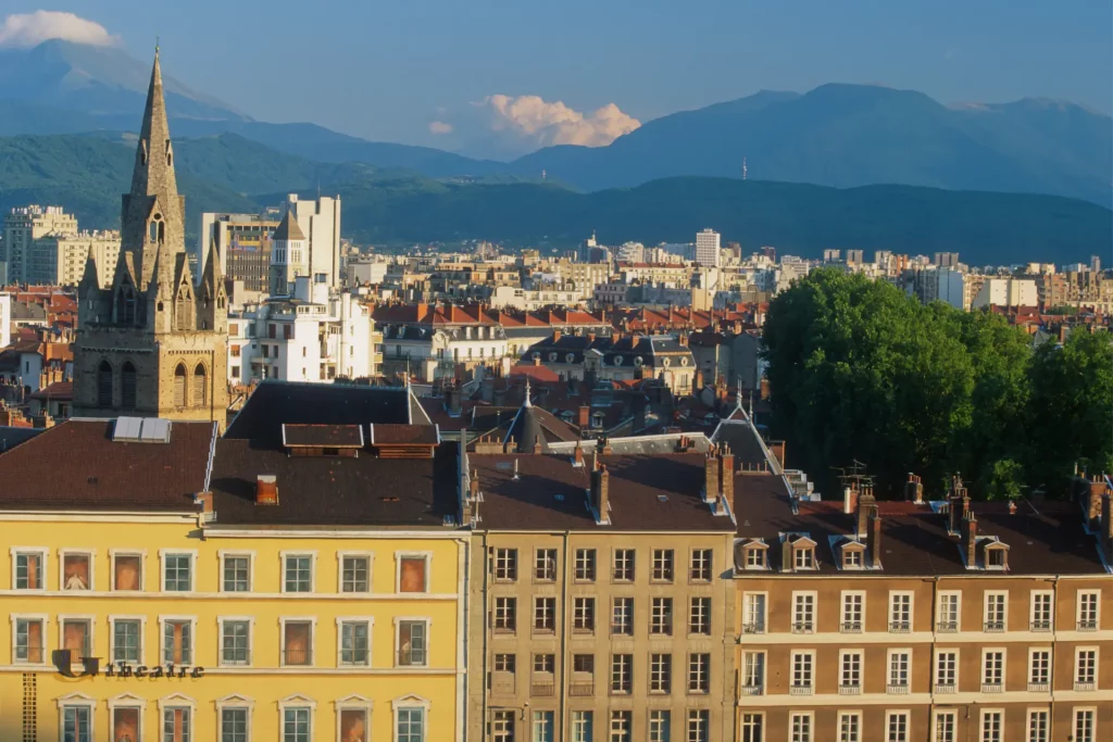photo vue des toits de Grenoble