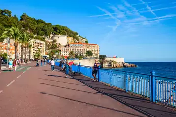 Ville de Nice dans les Alpes Maritimes