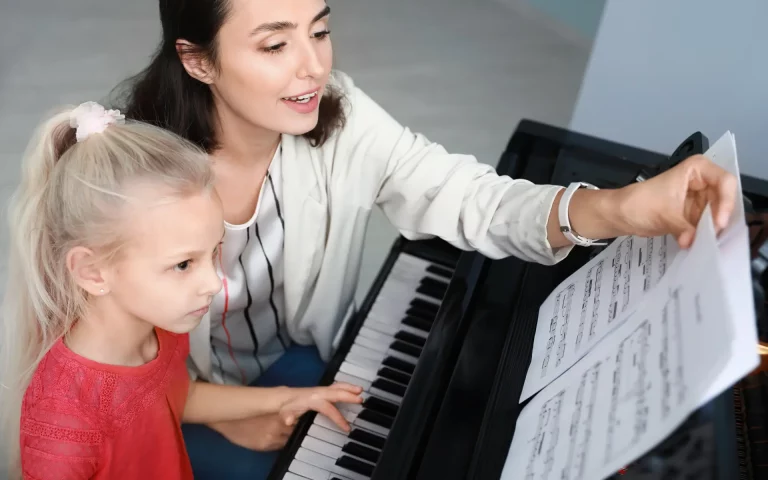 Les qualités essentielles pour réussir en tant que professeur de musique à domicile
